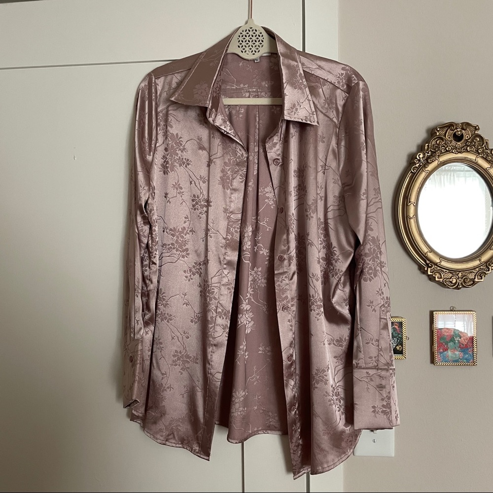 12th Tribe Taste of Tuscany Mauve Floral Blouse
